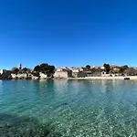 Maja Apartamento *